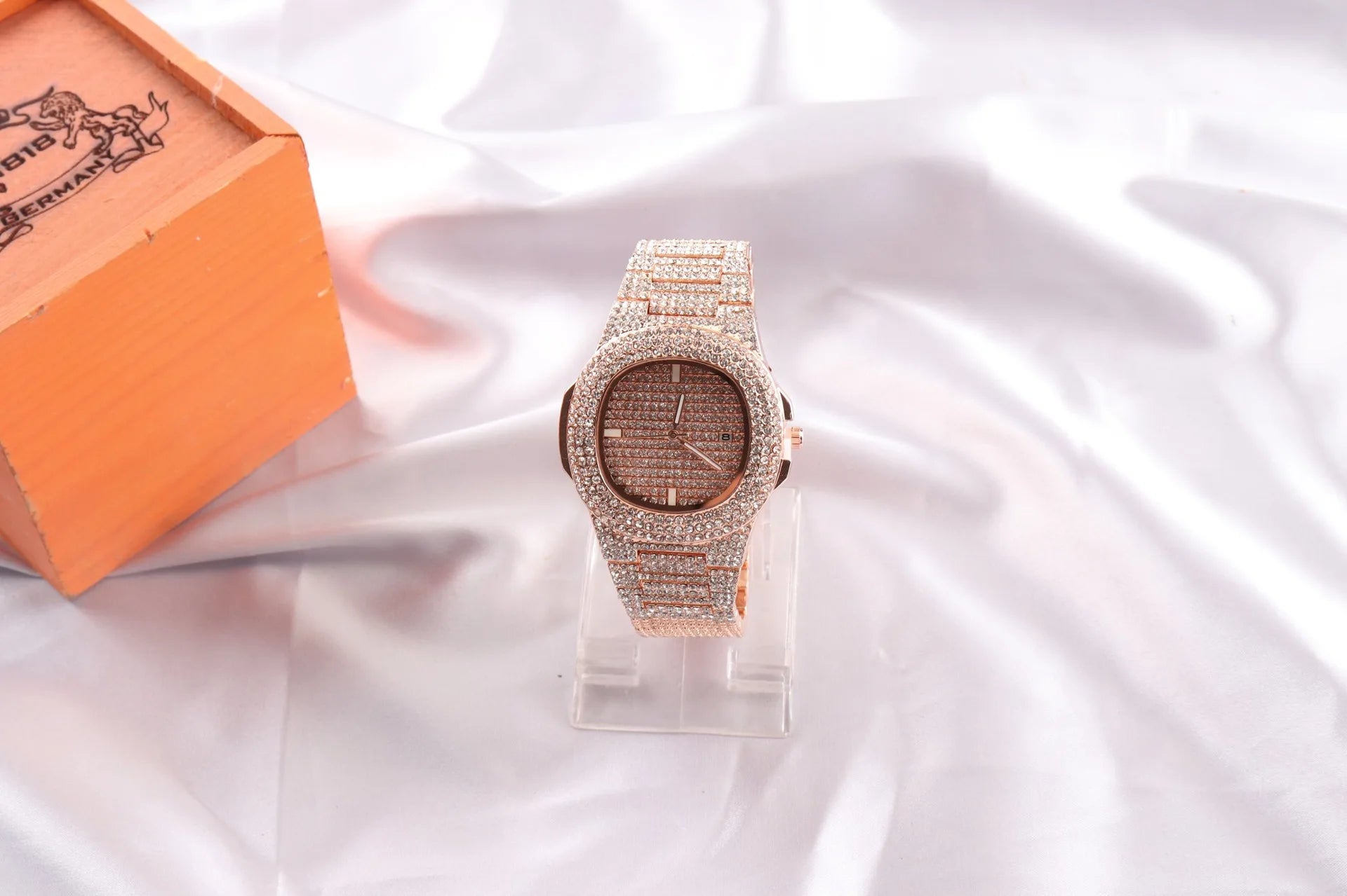 Golden Quartet Quartz Watch